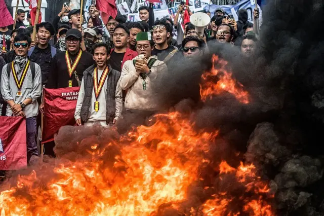 Demonstrasi di Bandung, Jawa Barat, pada Senin (02/09).