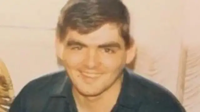 Чарльз каже, що провів у лікарні занадто багато днів народження