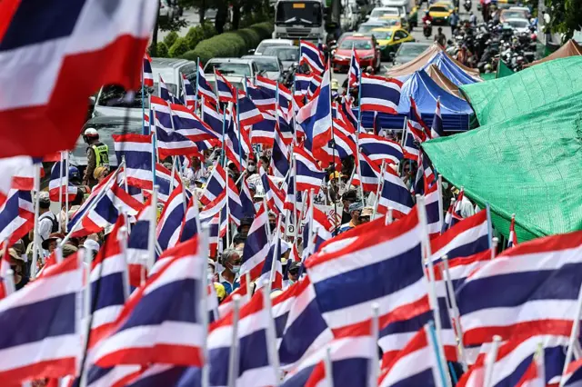 ဇွန် ၁၉ ရက် ဝန်ကြီးချုပ်နုတ်ထွက်ရေးဆန္ဒပြမှု 