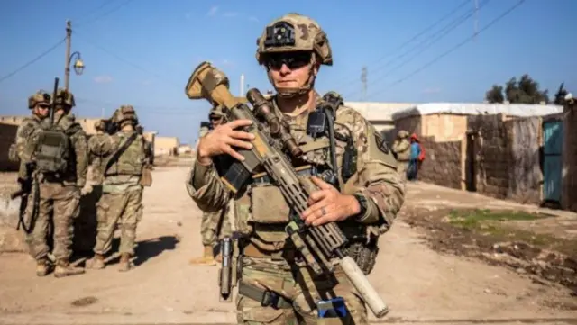 اتوار کو ہونے والے ڈرون حملے میں اس حملے میں تین امریکی فوجی ہلاک اور تیس سے زائد زخمی ہوئے تھے