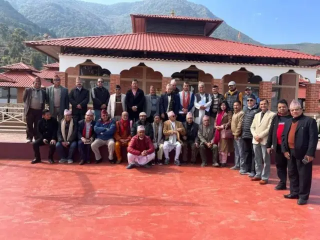 सनातन हिंदू राष्ट्र नेपाल स्थापना अभियान की हालिया बैठक में भाग लेने वाले लोग