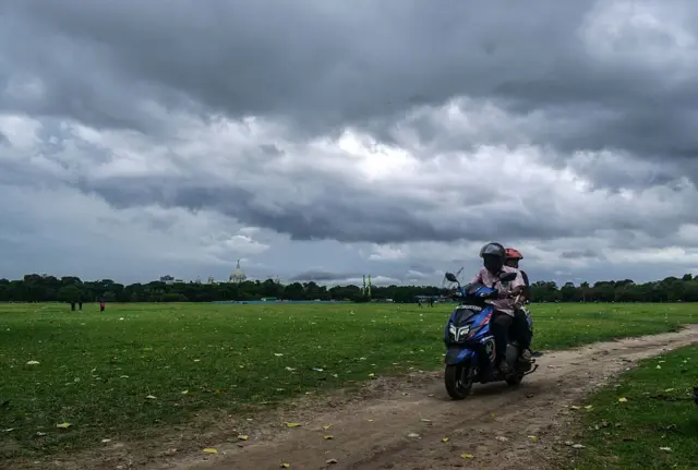 প্রাক-মনসুন বৃষ্টি চলছে কলকাতাতেও। ২৫শে মে রোববারের ছবি