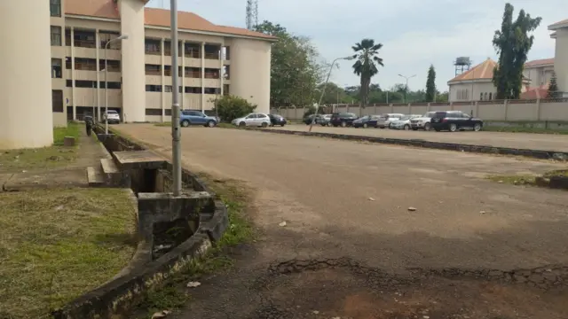 Aworan ọfisi oṣiṣẹ nipinlẹ Ondo 