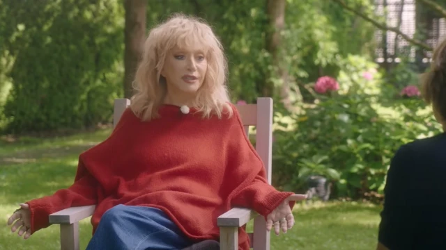 Сказать Родине, что она не права — это и есть патриотизм». Алла Пугачева дала первое после начала войны интервью - BBC News Русская служба