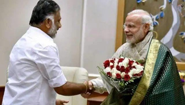 ராமநாதபுரத்தில் முதல்முறையாக போட்டியிடும் ஓபிஎஸ்