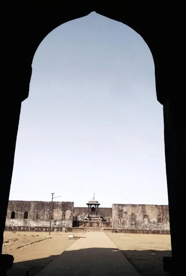 છાવા ફિલ્મ, છત્રપતિ શિવાજી, છત્રપતિ સંભાજી, સોયરાબાનુ, મરાઠાકાળ, મરાઠા સલ્તનત, 