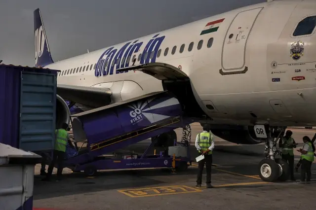 ဒေဝါလီခံရတဲ့ လေကြောင်းလိုင်းတွေ