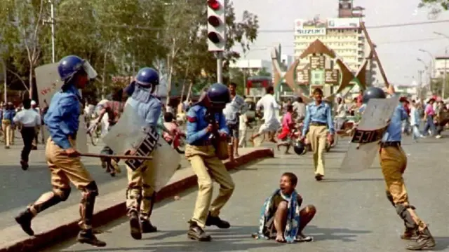 হরতাল-অবরোধ কর্মসূচি, পুলিশের কঠোর অবস্থান