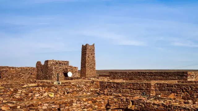 Ruines de la forteresse de Ouadane au Sahara en Mauritanie.