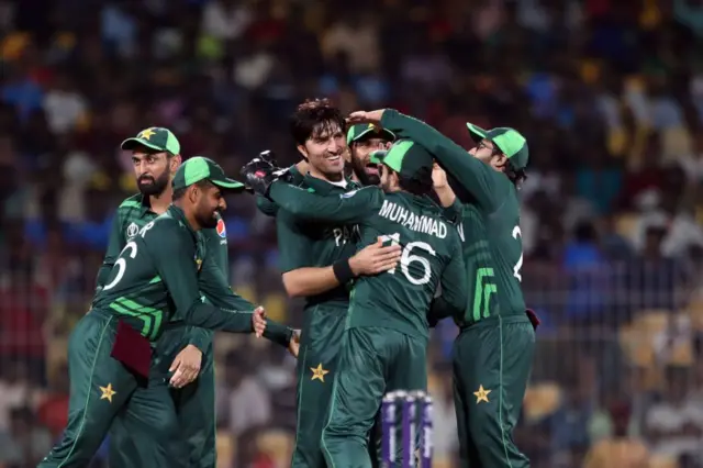 پاکستان، جنوبی افریقہ