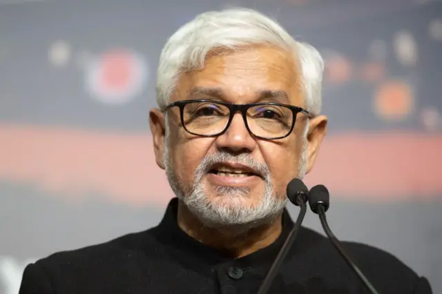 लेखक अमिताव घोष