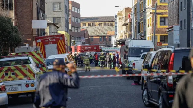 পুরো এলাকা ঘিরে রেখেছে পুলিশ ।