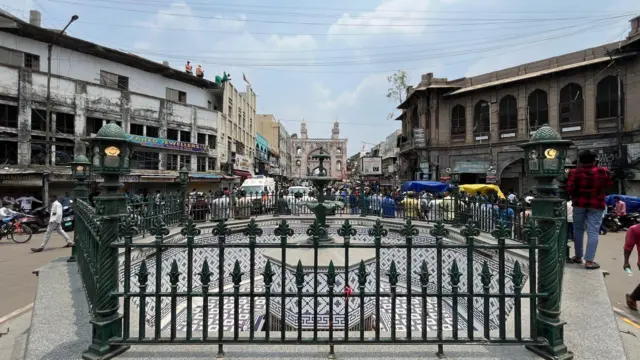 గుల్జార్ హౌస్