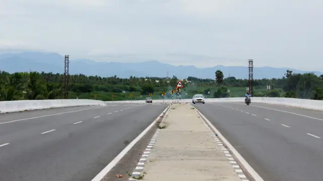 புது கார் வாங்கப் போறீங்களா! நீங்கள் தெரிந்துகொள்ள வேண்டிய முக்கிய அம்சங்கள்