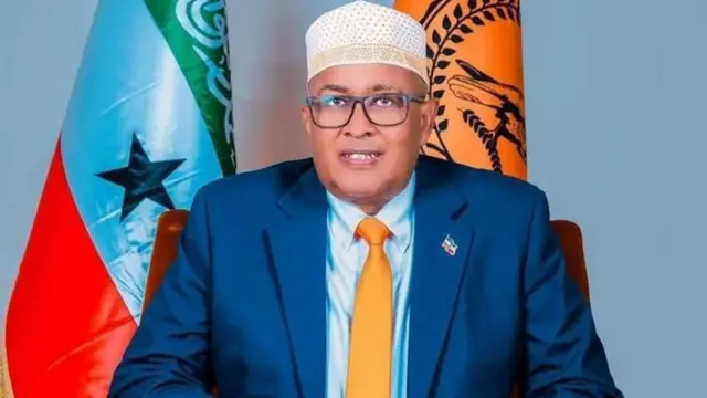 Abdirraahimaan Mohaammad Abdullaahii (Iroo), filannoo pirezidaantummaa Somaaliilaandi mo'atan.