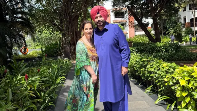 ਨਵਜੋਤ ਸਿੱਧੂ, ਡਾ. ਨਵਜੋਤ ਕੌਰ ਸਿੱਧੂ 