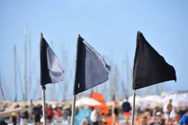 Sauyin yanayi ma na janyo sauyi a yadda bakin teku yake