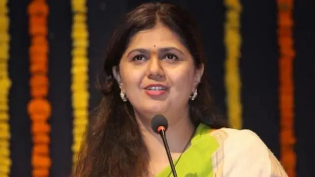 कसा आहे पंकजा यांचा राजकीय प्रवास?