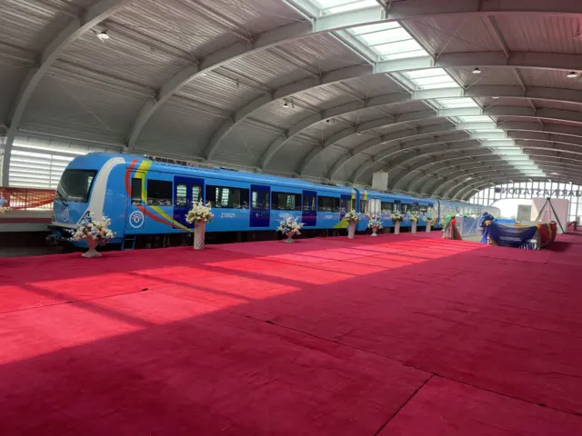 Di Blue Rail train
