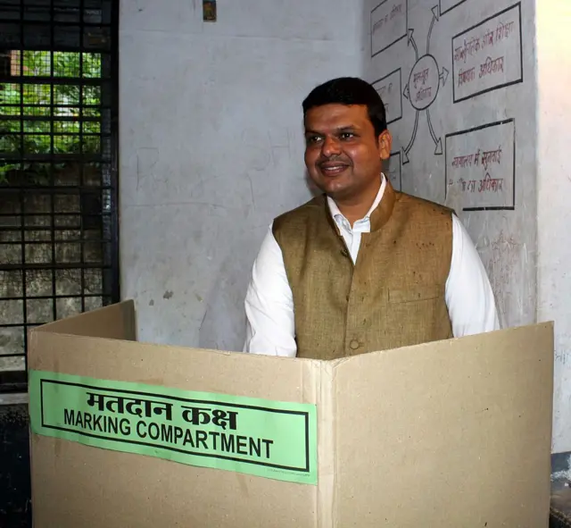 Nagpur South West Constituency : देवेंद्र फडणवीसांसाठी 2024 ची निवडणूक त्यांच्या मतदारसंघात कशी जातेय?