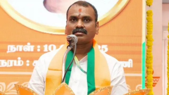 மத்திய இணை அமைச்சர் எல்.முருகன்