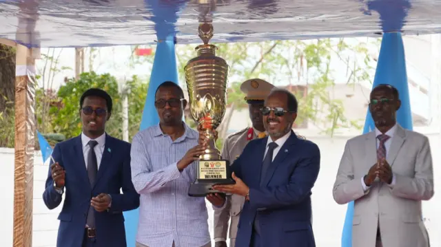 Xafladda soo dhaweynta xulka qaranka