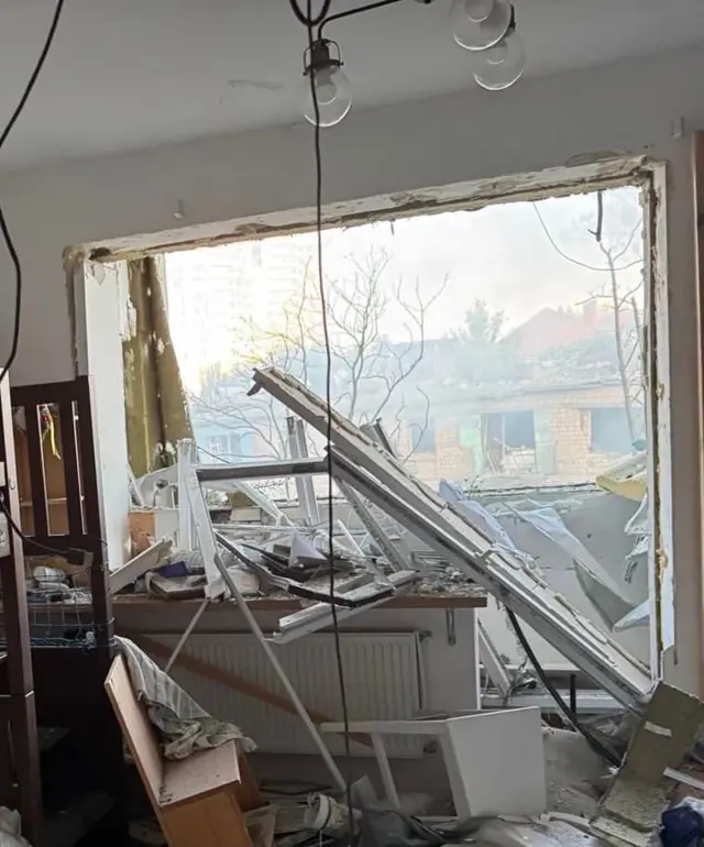 зруйнована квартира 