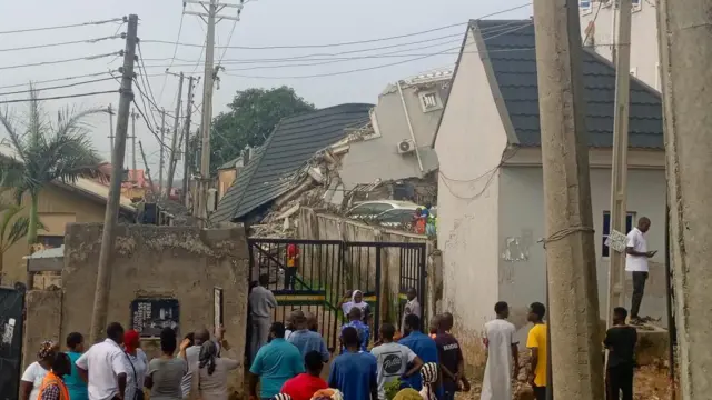 Ụlọ dara ada n'Abuja