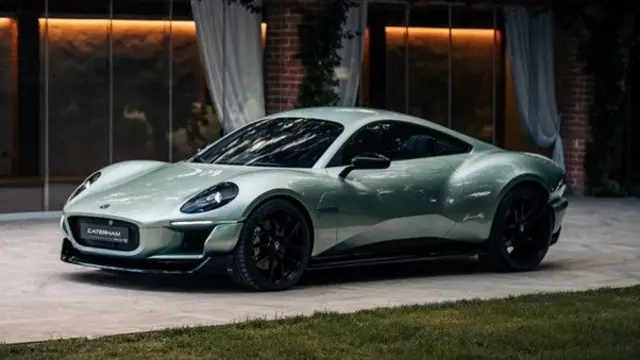 کیترهم می‌گوید هدفش ساخت ماشینی ساده و سبک بوده که رانندگی با آن لذتبخش باشد