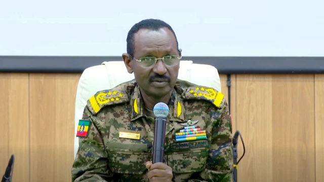 ኤታማዦር ሹም ፊልድ ማርሻል ብርሃኑ ጁላ