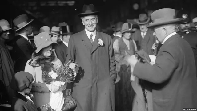  இந்திய சுற்றுப்பயணத்தின் போது ஜான் சைமன் 