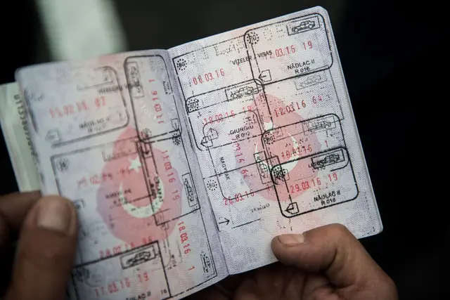 Bir Türk pasaportunun damga sayfası