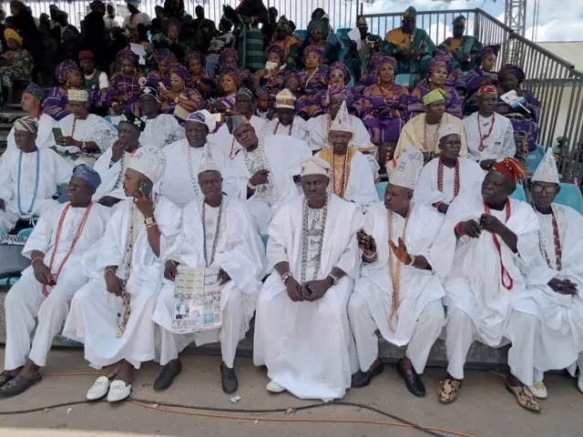 Awọn oloye nibi ayẹyẹ ọdun Ọlọjọ