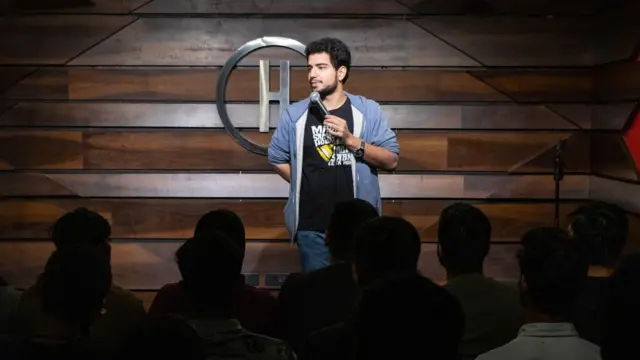 समय रैना हॅबिटॅटमध्ये 