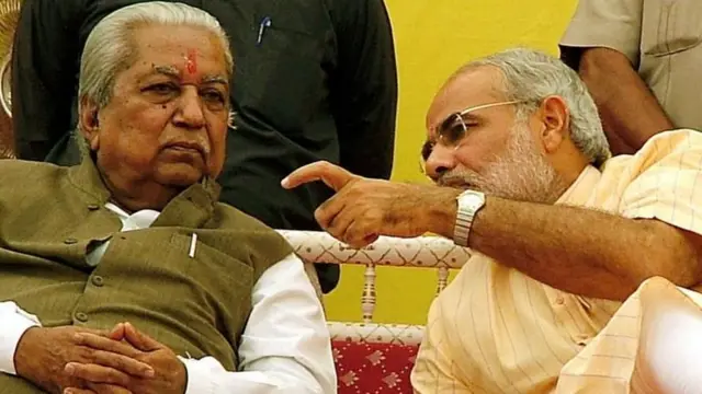 કેશુભાઈ પટેલ અને નરેન્દ્ર મોદી (ફાઇલ તસવીર)