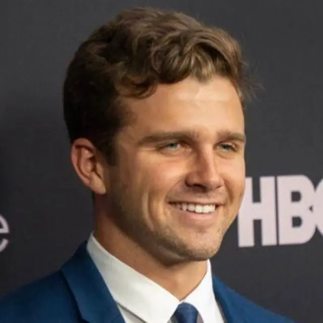 JACKSON HINKLE/TWITTER/X