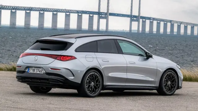 مدل الکتریکی بنز CLA استیشن با هر بار شارژ می‌تواند تا حداکثر ۷۶۱ کیلومتر حرکت کند