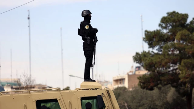 आईआरजीसी ने माइक्रोसॉफ़्ट और एप्पल समेत 18 अमेरिकी कंपनियों को चेतावनी जारी की है (सांकेतिक फ़ोटो)