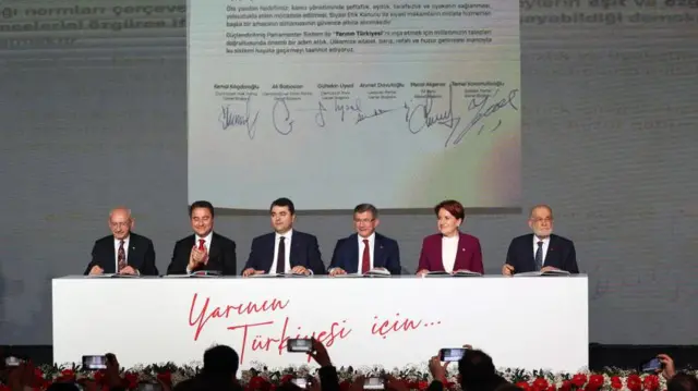 6'lı masanın basın toplantısı