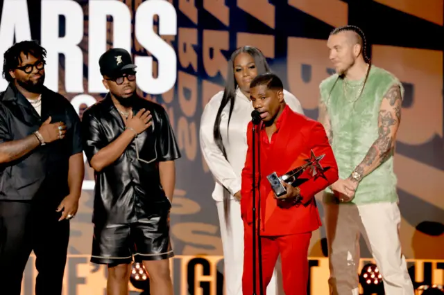 Kirk Franklin accept Dr. Bobby Jones Best Gospel/Inspirational Award onstage during di 2022 BET Awards