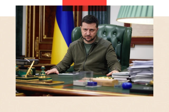 Зеленский уруш бошланганидан бери ҳар куни видео мурожаат билан чиқади.