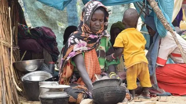 امرأة سودانية لجأت إلى تشاد 