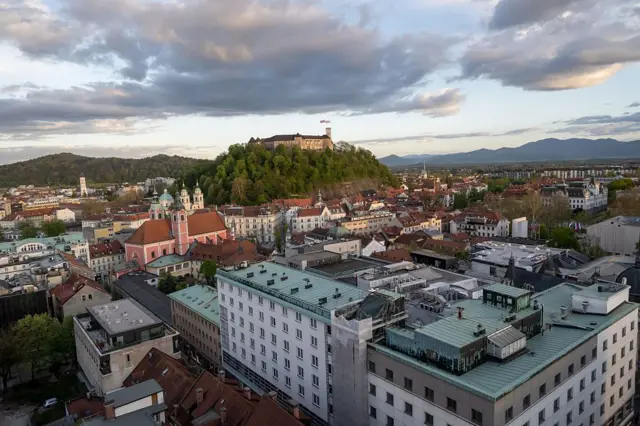 Декабрда Словениянын борбору Люблянаны орус тыңчыларынын кармалганы тууралуу кабар дүрбөлөңгө салган