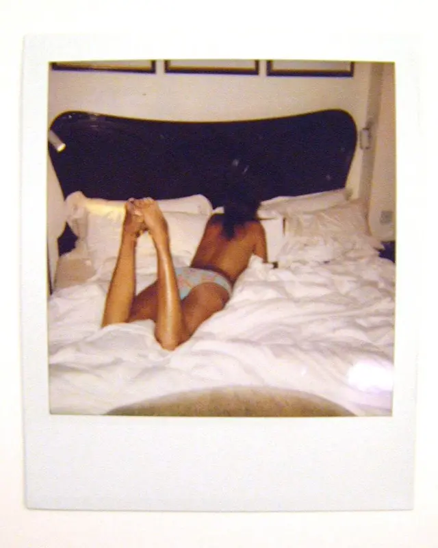 Emin Britaniya san’at olamini zir titratgandi