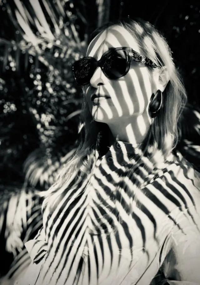 Renata Gusciora: "Ormandaki ışık ve gölge oyunları beni her zaman büyülüyor. Aynı yolu ne kadar sık takip edersem edeyim, ışık ve gölge dansı o anı yakalamak için durmamı sağlıyor."