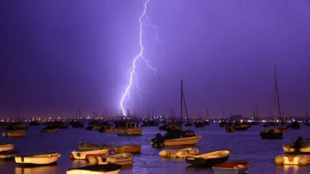 మెరుపులు