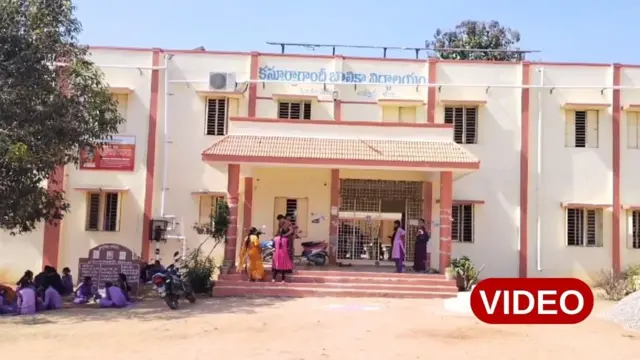 నెలసరి 