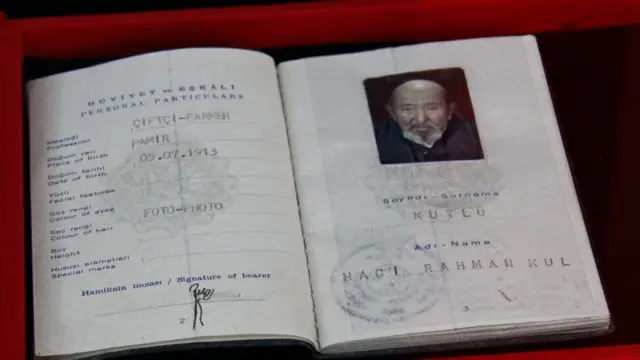 Рахманкулкул хандын паспорту