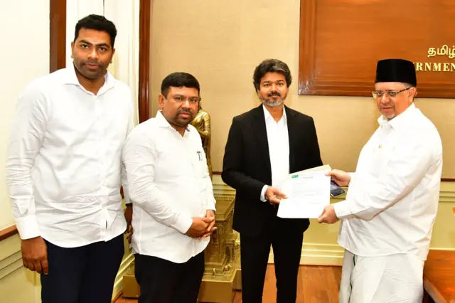 காங்கிரஸ், தவெக, திமுக, அரசியல், தமிழ்நாடு

