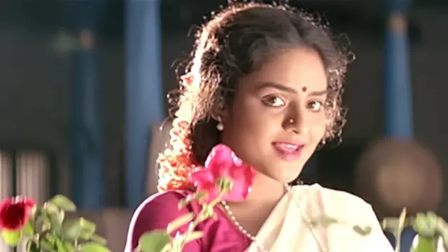 ’ஜென்டில்மேன்’ திரைப்படத்தில் இடம்பெற்ற ’என் வீட்டு தோட்டத்தில்’ பாடலில் நடிகை 